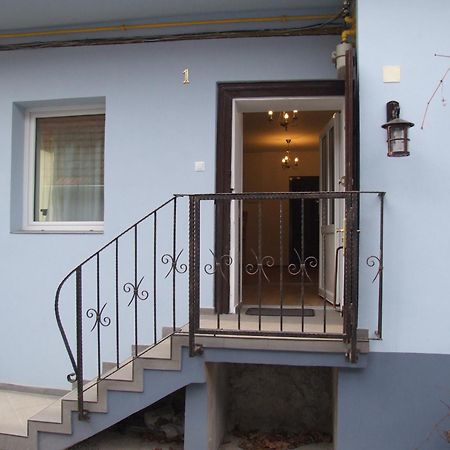 Hotel Blue House Brașov Exterior foto