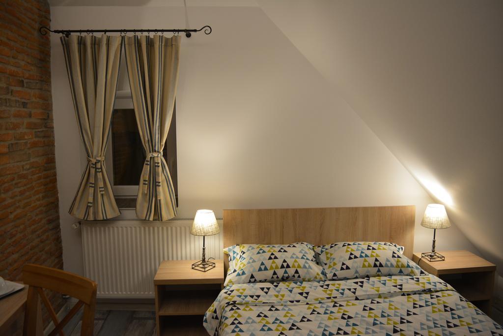 Hotel Blue House Brașov Zimmer foto
